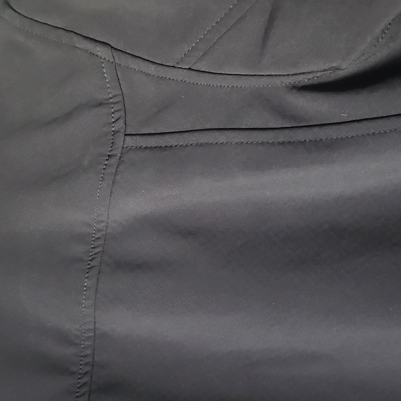 Ariat Black New Team Softshell Jacket - Picture 7 of 13